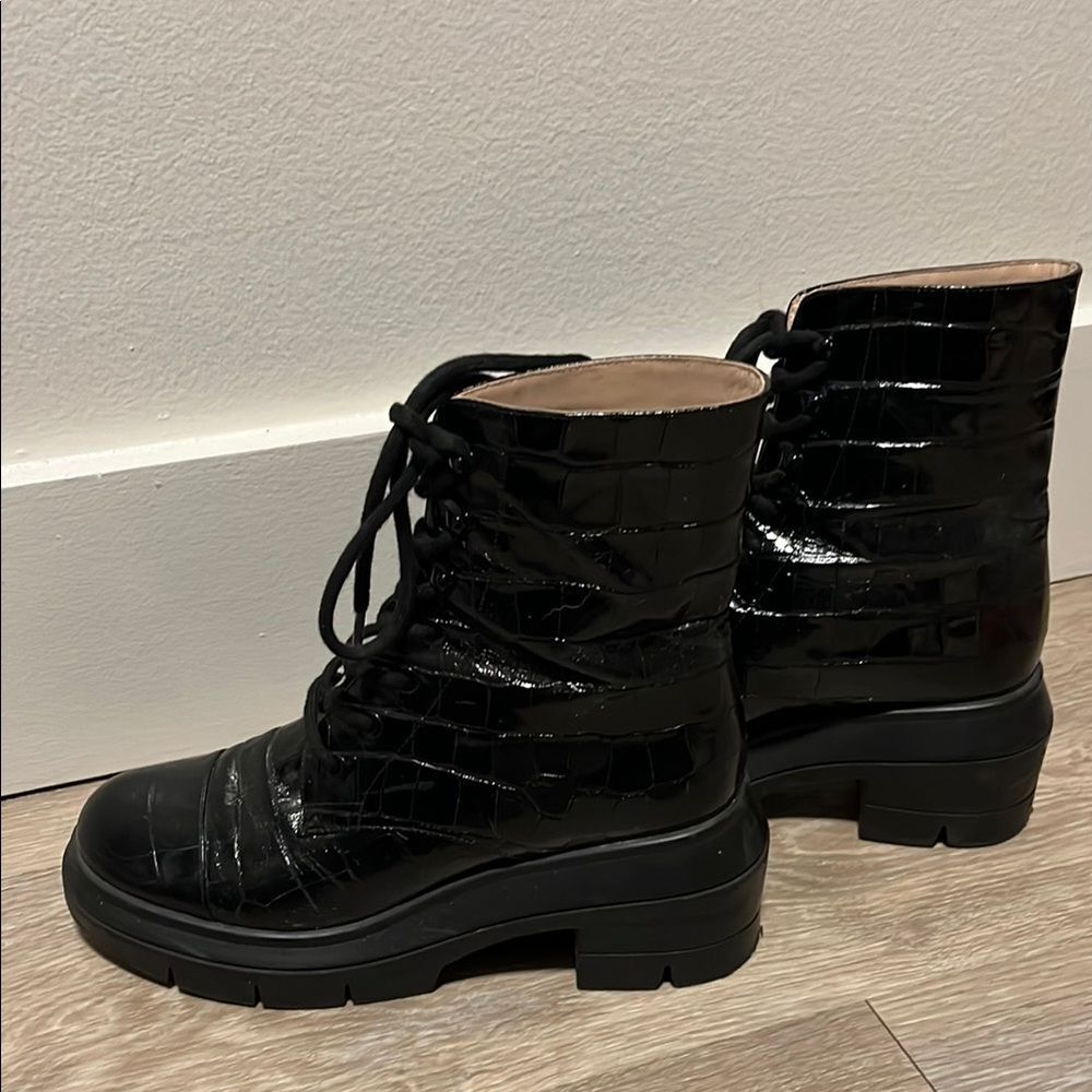STUART WEITZMAN Nisha Black Croc-Embossed Leather Ankle Boots, Size 7 (EU 37.5) - Picture 4 of 16